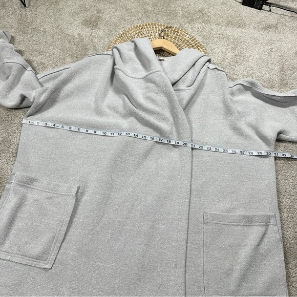 Free People Long Sleeve Hooded Sweater Cardigan Oversized in Light Gray XS/S - Picture 13 of 16